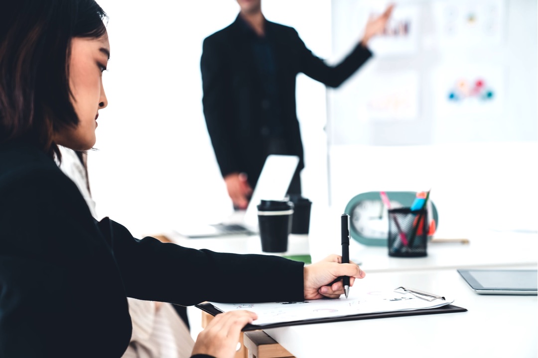 Creating A Cohesive Look For Your Team: The Importance Of Uniforms In The Workplace