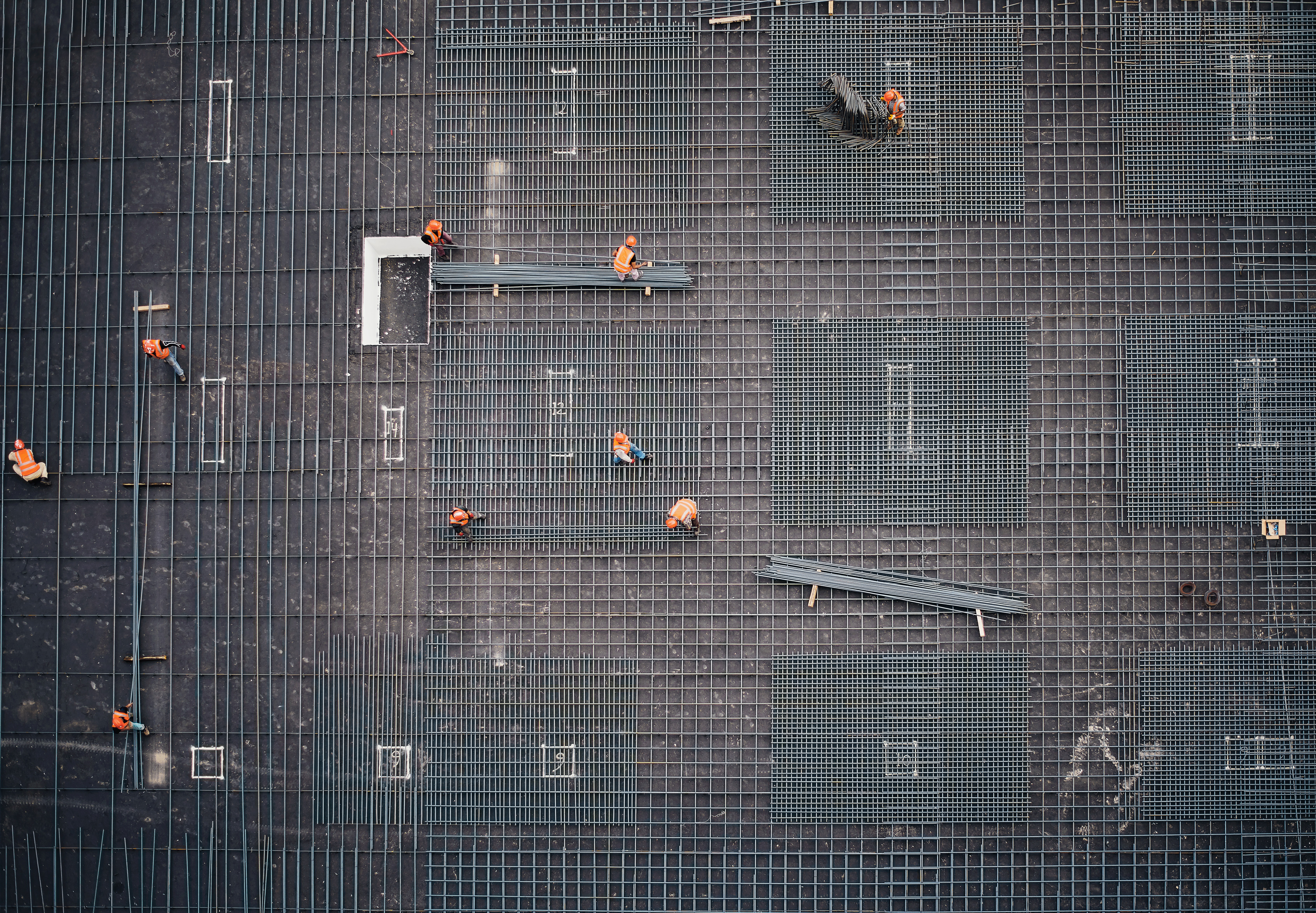 Balancing Quality and Cost: How to Choose Workwear for Your Team